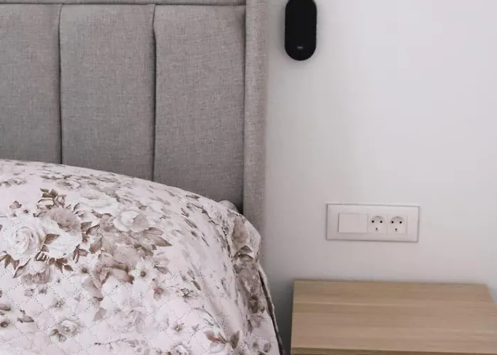 Madi * Биоград-на-Мору