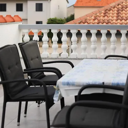 Madi * Biograd na Moru